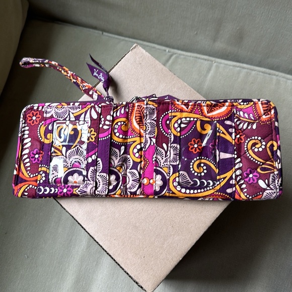 Vera Bradley Safari Sunset double ID wristlet EUC - Picture 4 of 7